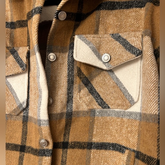 Shein Plaid Shacket - Picture 3 of 5